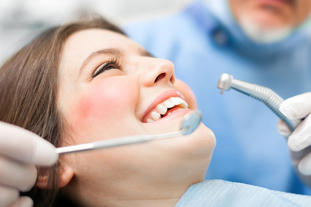 chirurg stomatolog katowice